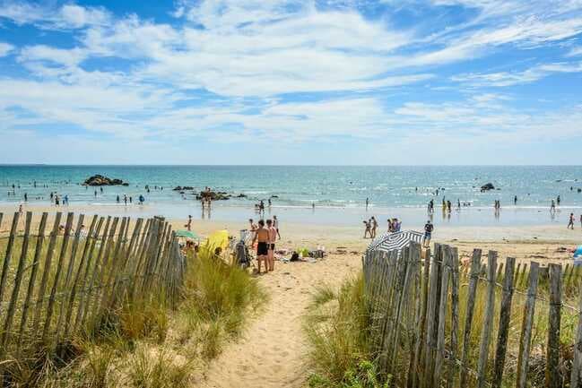 Plage de Kerhillio à Erdeven — surfcasting océan