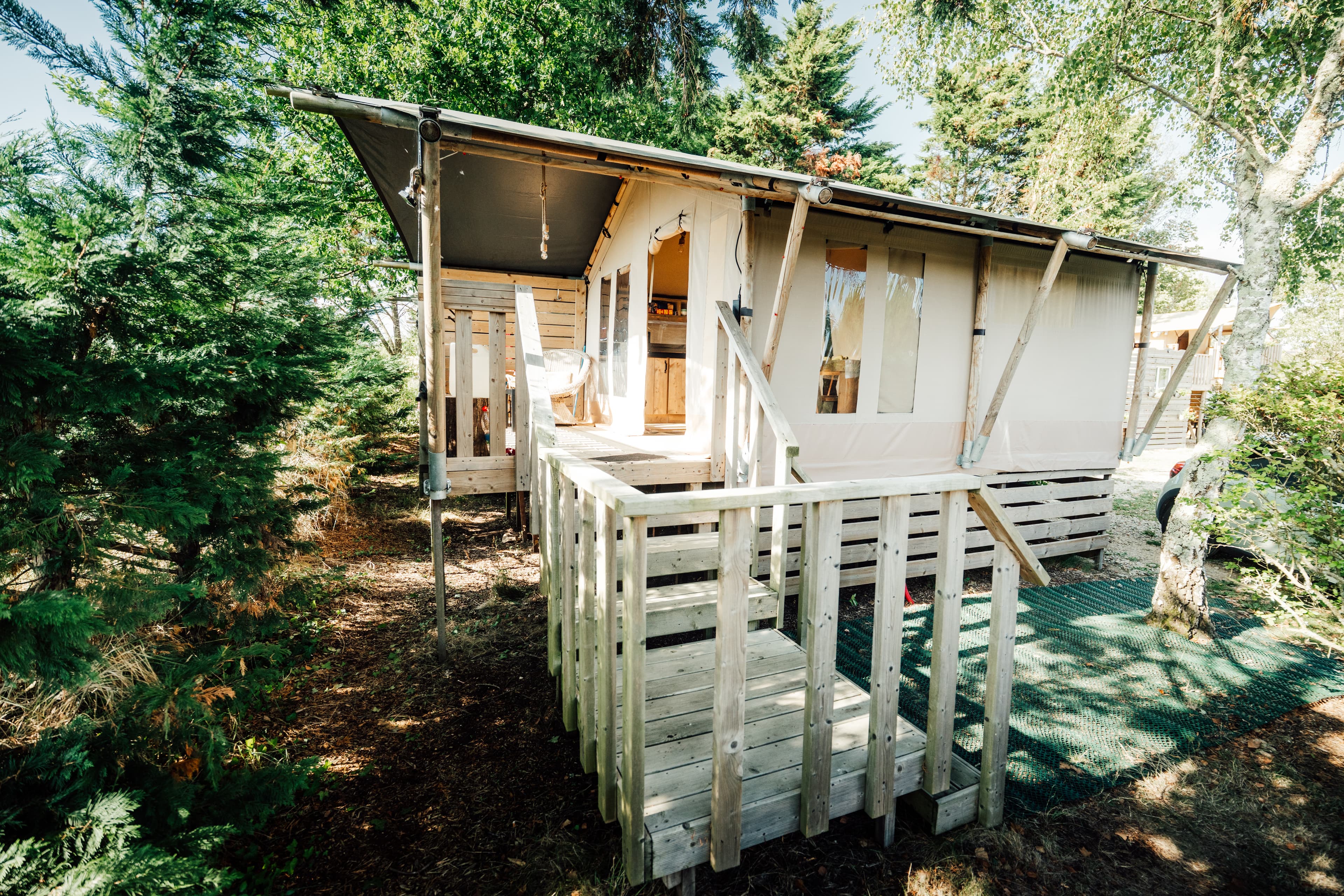 Lodge 2